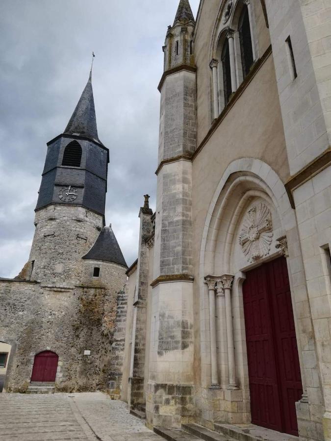 Le Loft Montargis Gien Maison De Ville Sainte-Geneviève-des-Bois Exterior foto